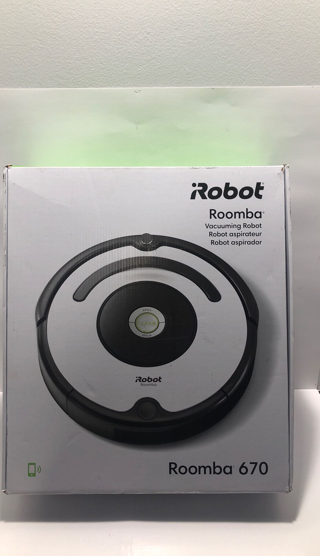 iRobot Roomba 670 Robot Vacuum-Wi-Fi Connectivity, Works with Alexa, Good for Pet Hair, Carpets, Hard Floors, Self-Charging