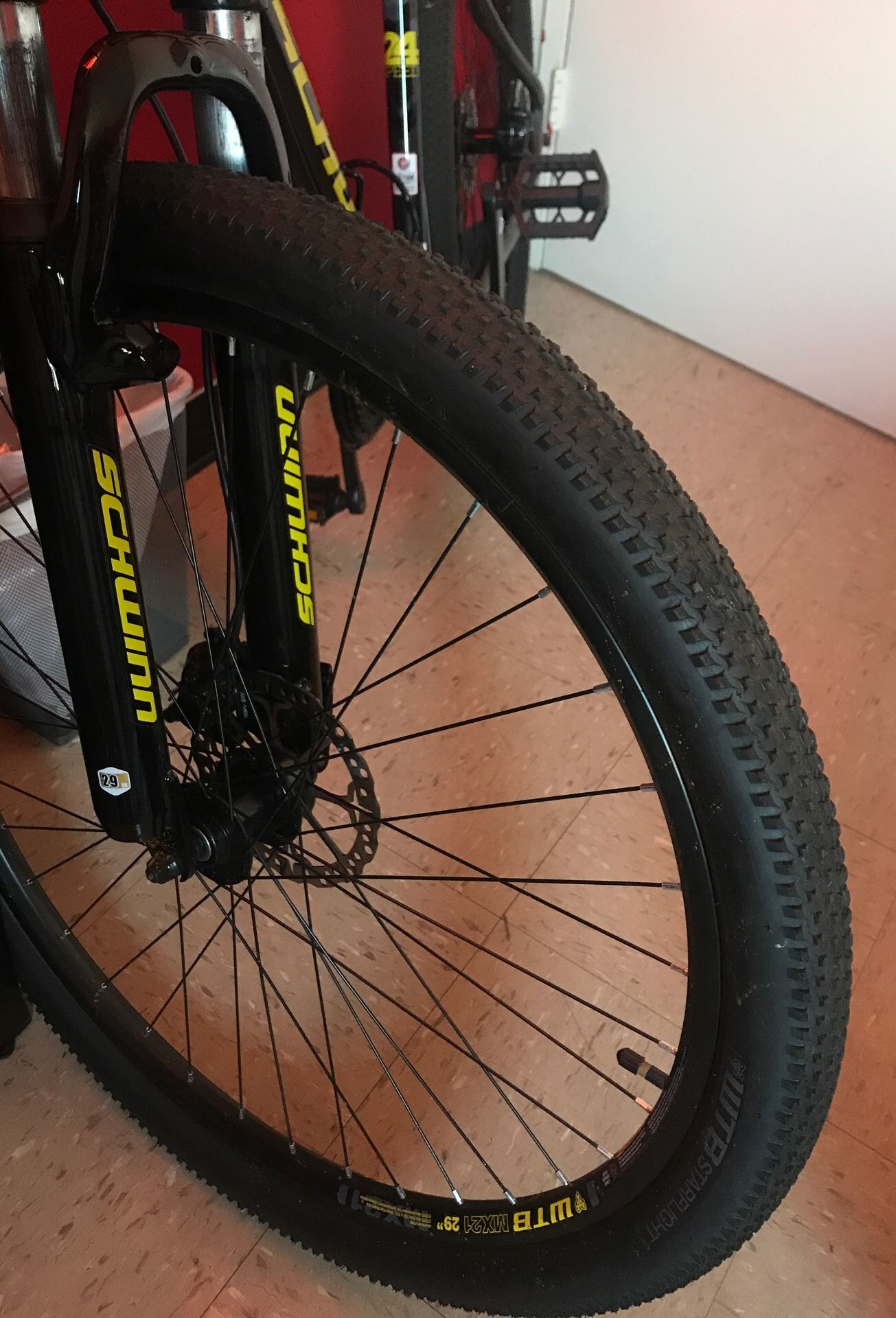 Schwinn santis review outlet