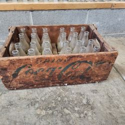 *** ANTIQUE COKE CRATE WITH BOTTLES ***