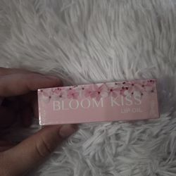 Blooming Kiss Lip Oil By Miss Lil