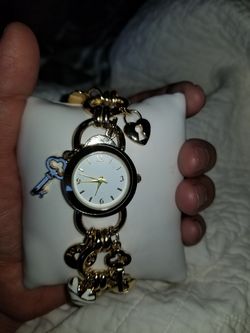 Forever 21 watch
