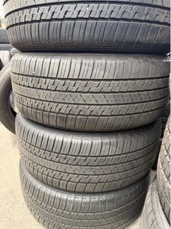 (4) 255/55R18 SET OF USED TIRES BRIDGETONE 80% LIFE !!