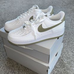 Size 12 Nike Air Force 1