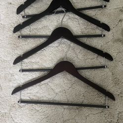 New-Wood Hangers (10)