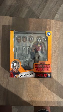 Mafex peacemaker