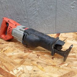 Milwaukee 12 Amp SAWZALL Reciprocating