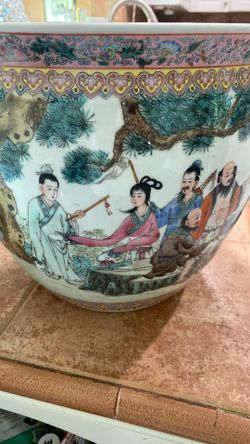 Hand painted oriental planter