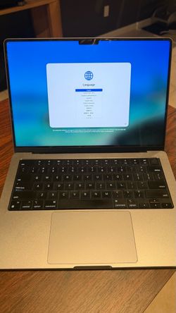 Macbook Pro M2 Pro 16GB
