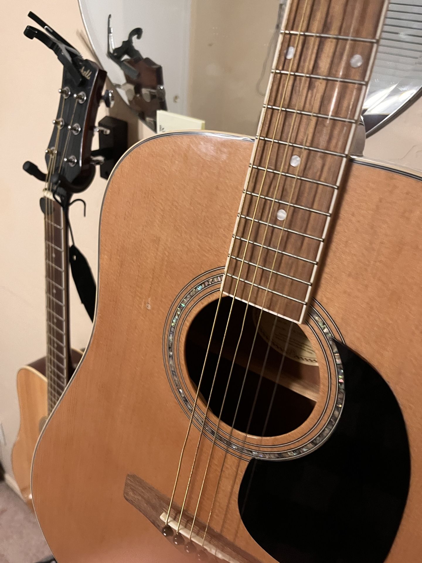 Mitchell D120 Acoustic Guitar