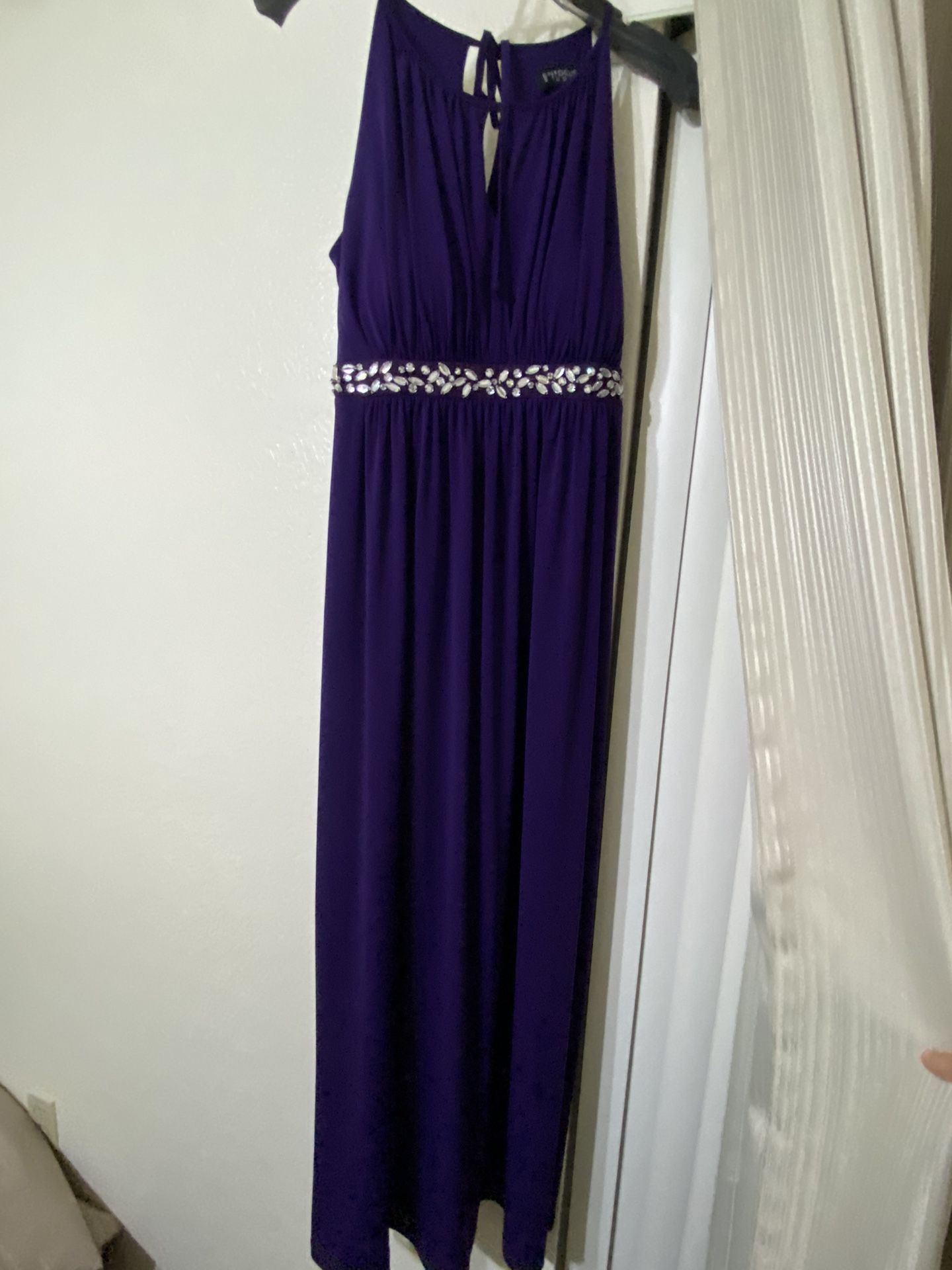 Beautiful Purple Dress!!