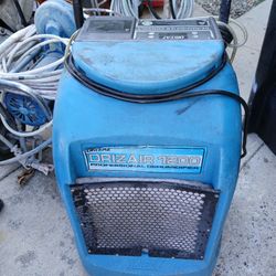 Driz Air 1200 Dehumidifier 