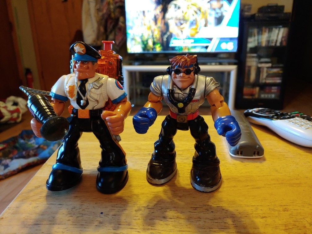 Two Figures Really Cool