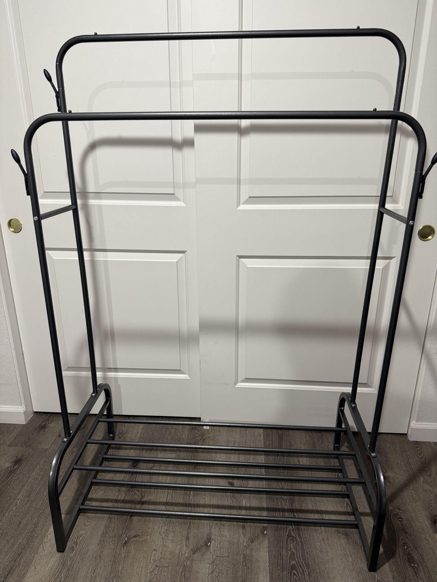 Metal Clothes Rack-Organizador de Ropa Doble