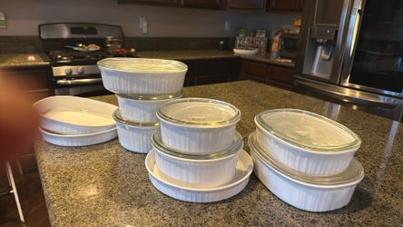 18 Piece French Corning Ware Set