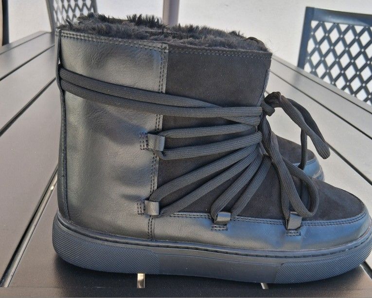H&M Snow Boots For Sale/Size 40/8.5 Women's 