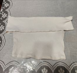 Ivory foldover off the shoulder crop top