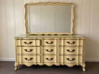 Vintage French Provincial Bedroom Set - Dresser w/ Mirror, Nightstand & Bed Frame
