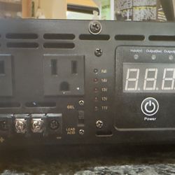 Giandel Giandel 2200 WATT Pure Sine Wave Power Inverter 12DC To 120AC