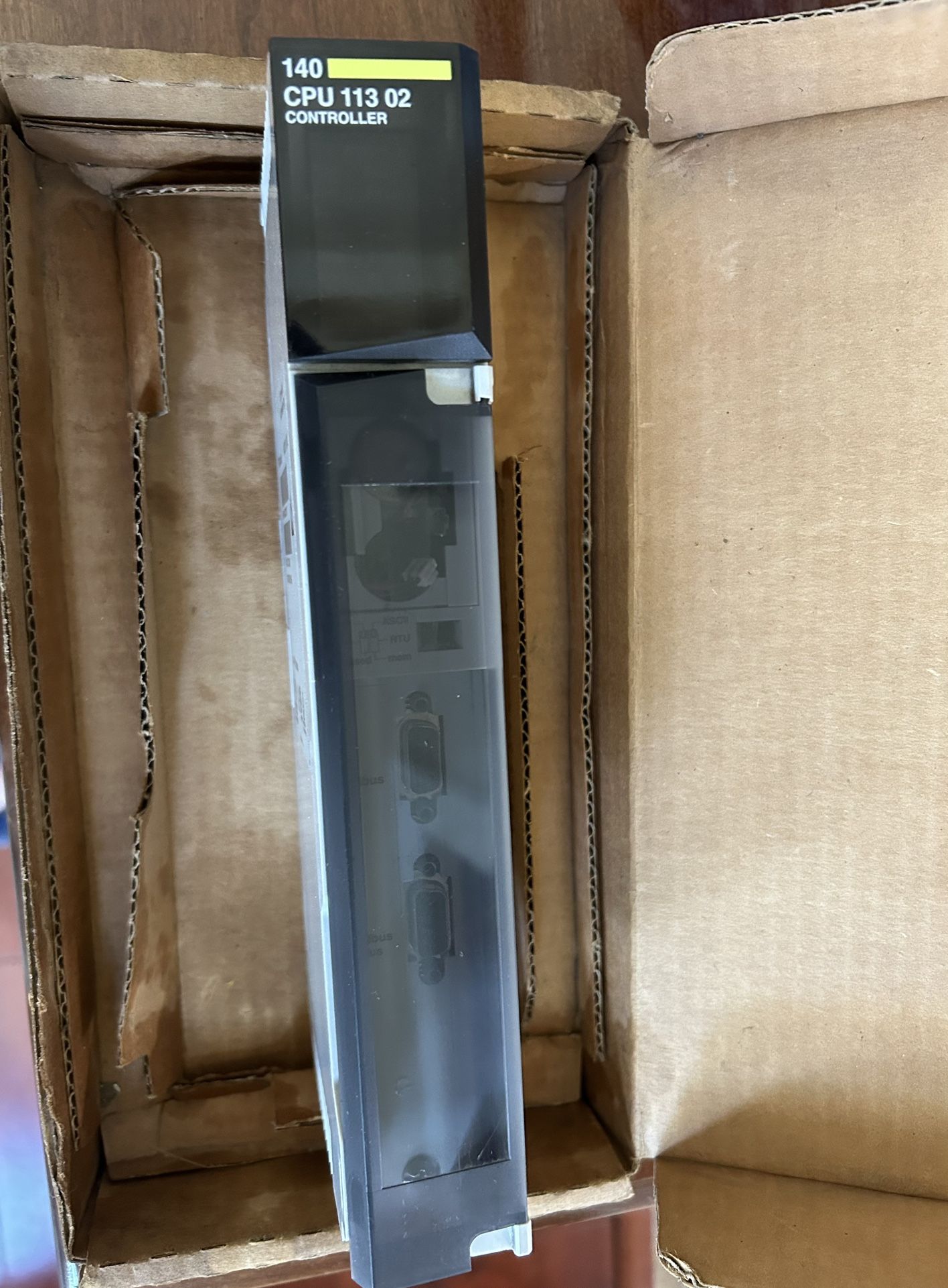 Schneider 140 CPU 113 02 Input Module
