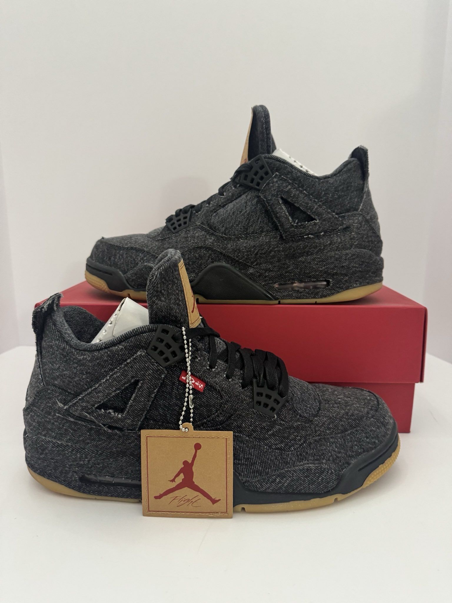 Jordan 4 Levi’s Black – Size 10.5 – $320 OBO