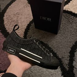 Dior B23 Black 