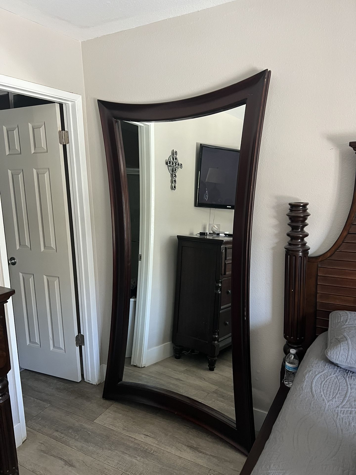 Cal King Bed Room Set