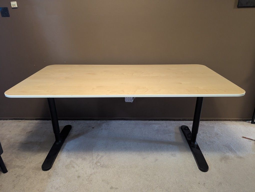 Table/Desk