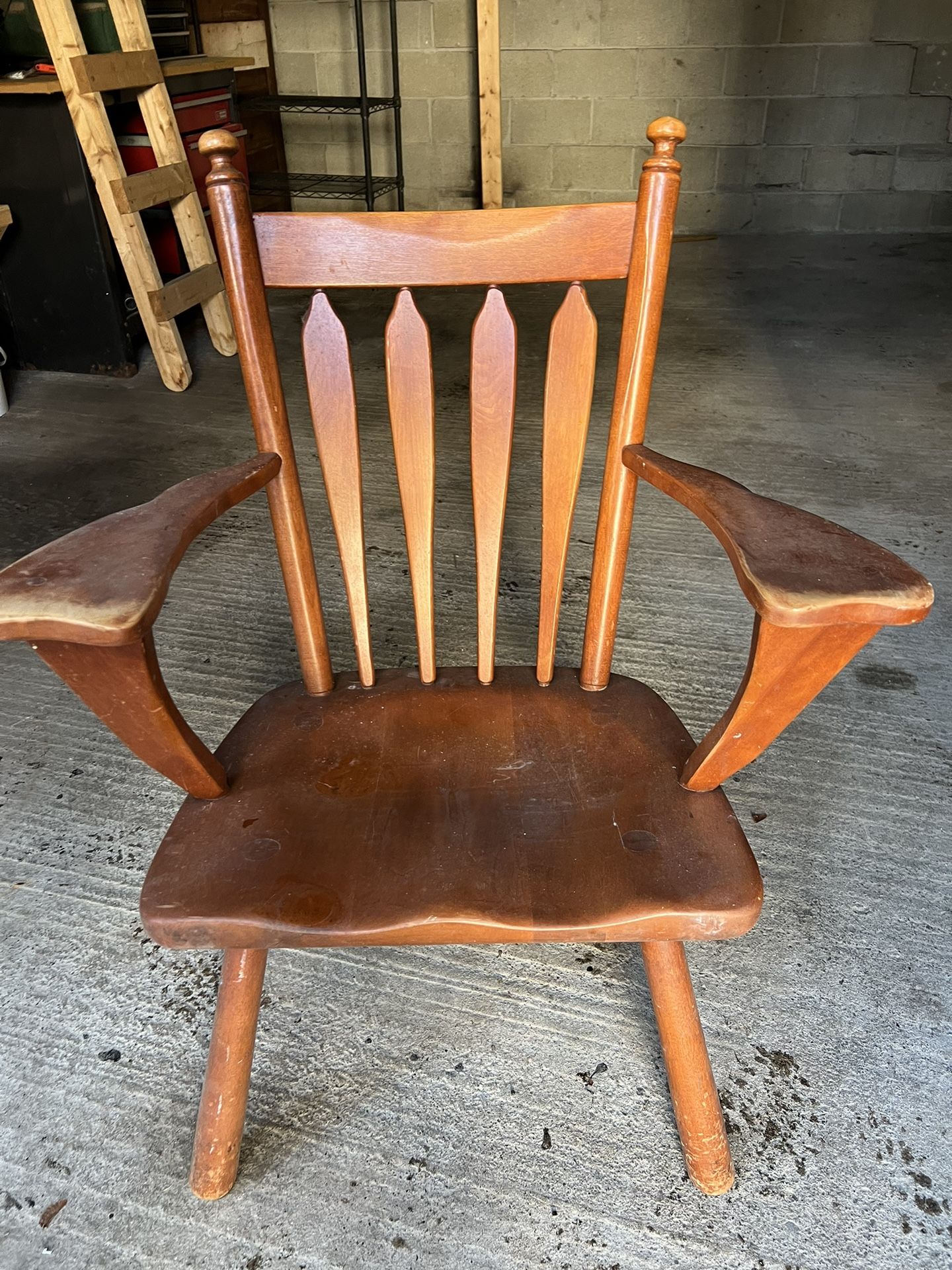 Nice solid wood Genuine Cushman Colonial