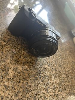 Sony A5100