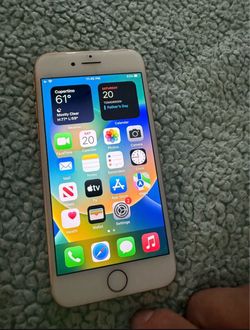 iPhone 8 mint condition !