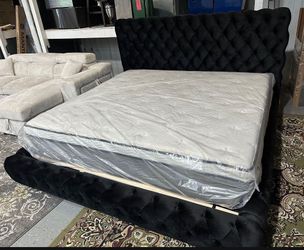 Queen Platform Bed Frame and Pillowtop Mattress ONLY $499 FOR BOTH