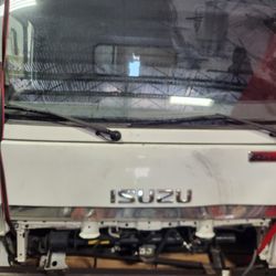 ISUZU TRUCK PARTS
