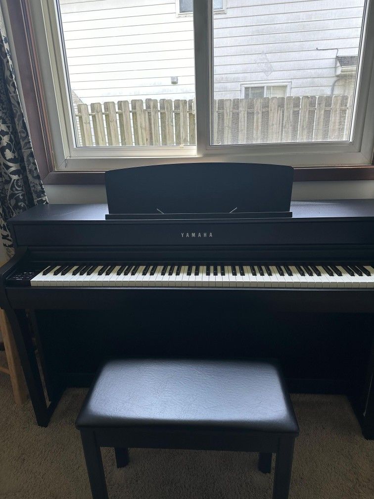 Yamaha Clavinova Digital Piano With Bench