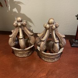 Coffee Table/end Table Decor