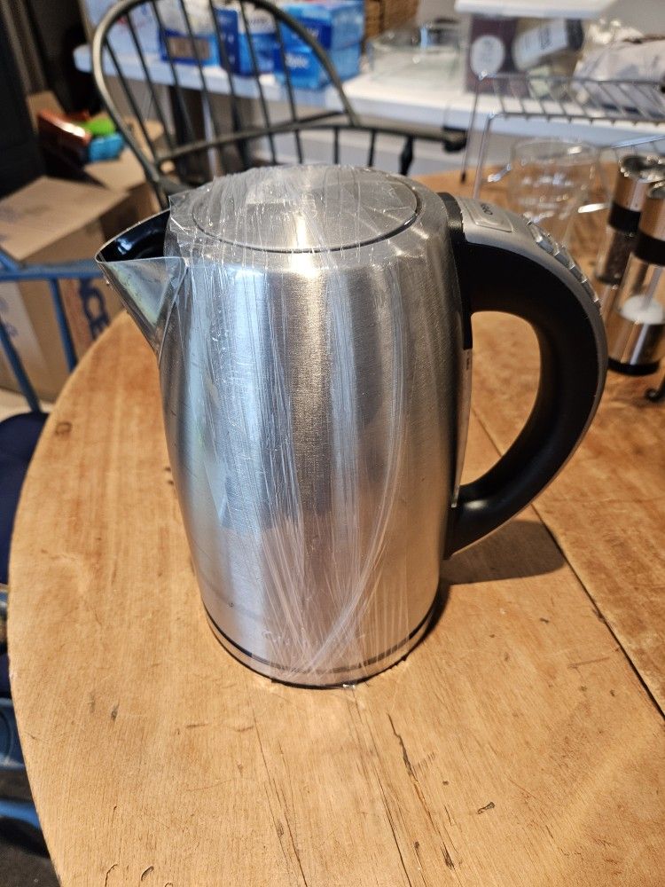 Cuisinart Electric Tea Kettle