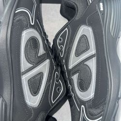 Dior B30 Black Shoes