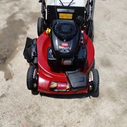 Toro Self Propelled Lawnmower Wth Kohler Engine Guaranteed To Start 6.75 149CC. Works Perfectly Fine Like New Come Check It Out For Ur Self for