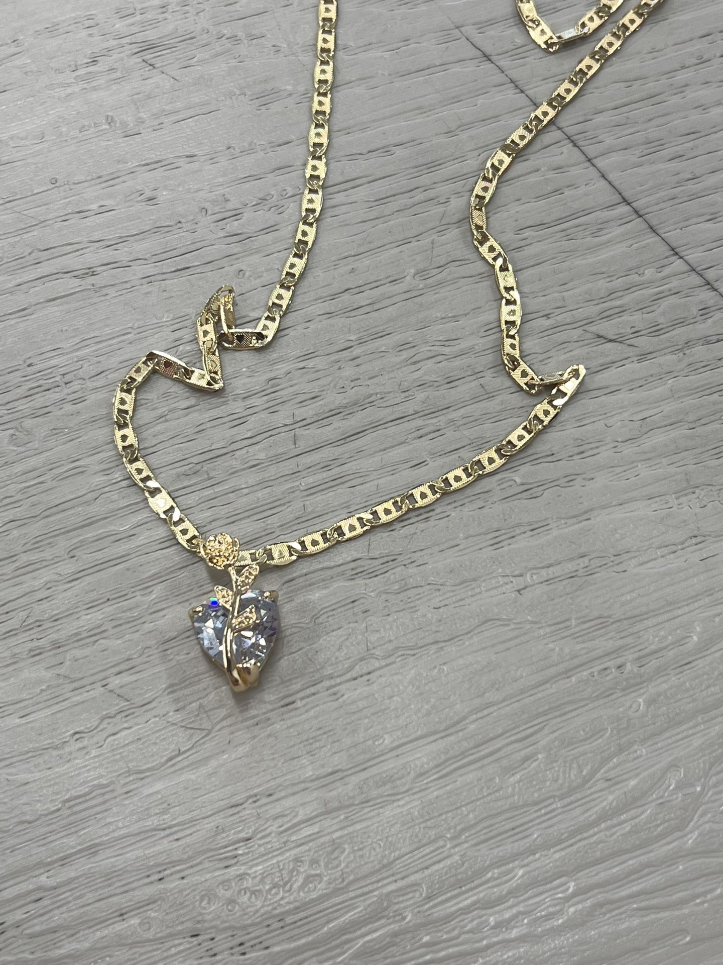 Chain And pendant