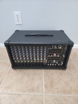 Harbinger LP9800 Powered Mixer