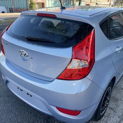 2013 HYUNDAI ACCENT GS