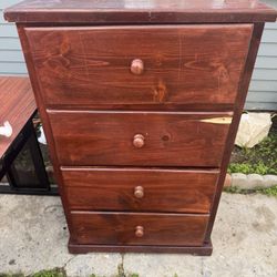 Mueble Para Ropa De 4 Gavetas 