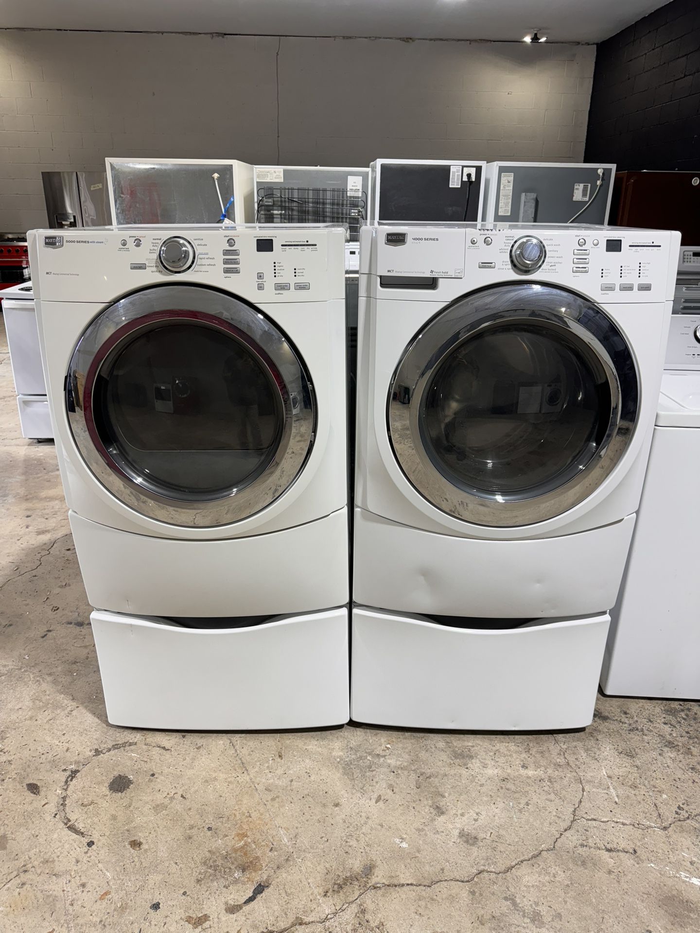 Maytag Washer And Dryer On Pedestals 