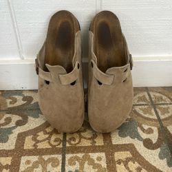 Birkenstock Clogs 