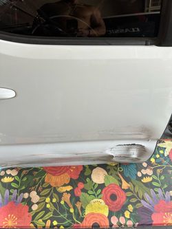 2019 toyota tacoma passenger rear door complete