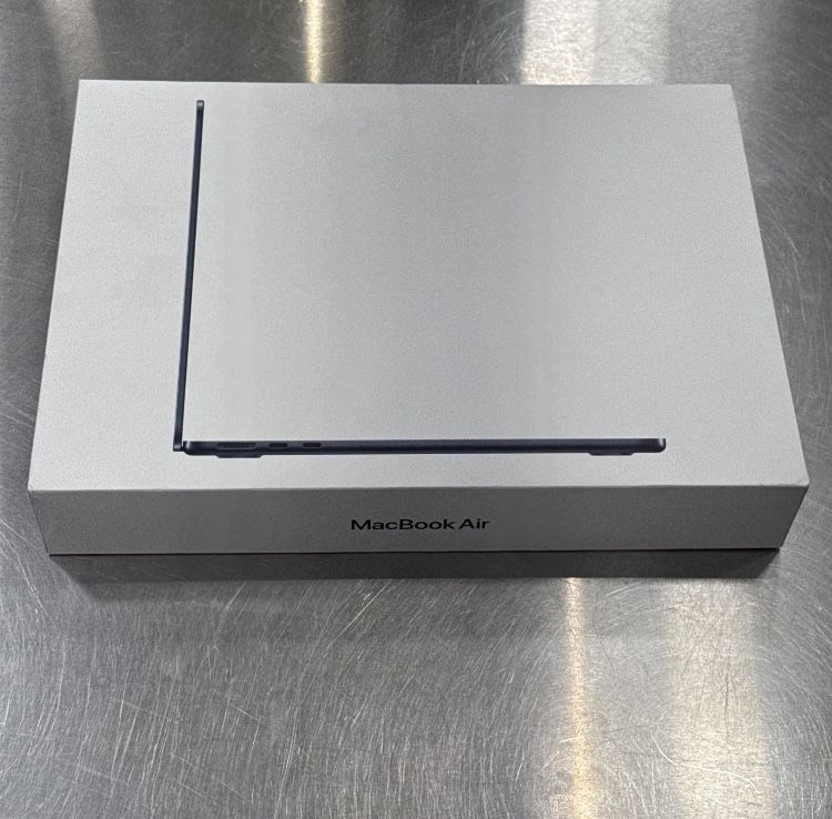 MacBook Air 13 M3 Sealed in box MBA 13 M3 10GP 8G/512GB Space Grey APPLECARE+ MACBOOK AIR 13 M3 With original receipt costs $1500 Brand new in sea