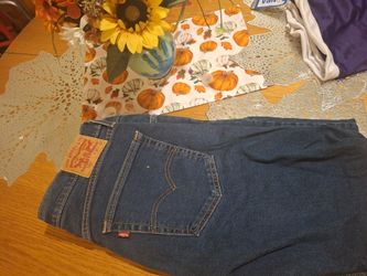 Levi jeans