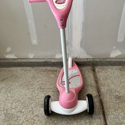 Radio Flyer Scooter