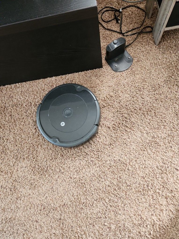 Smart Robot Vacuum