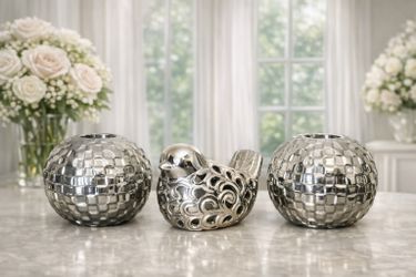 Silver candle decoration set