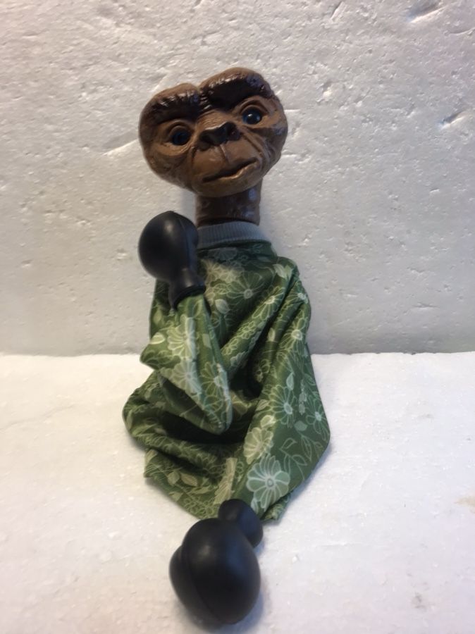 Vintage 1980’s ET Extra Terrestrial Punching Hand Puppet